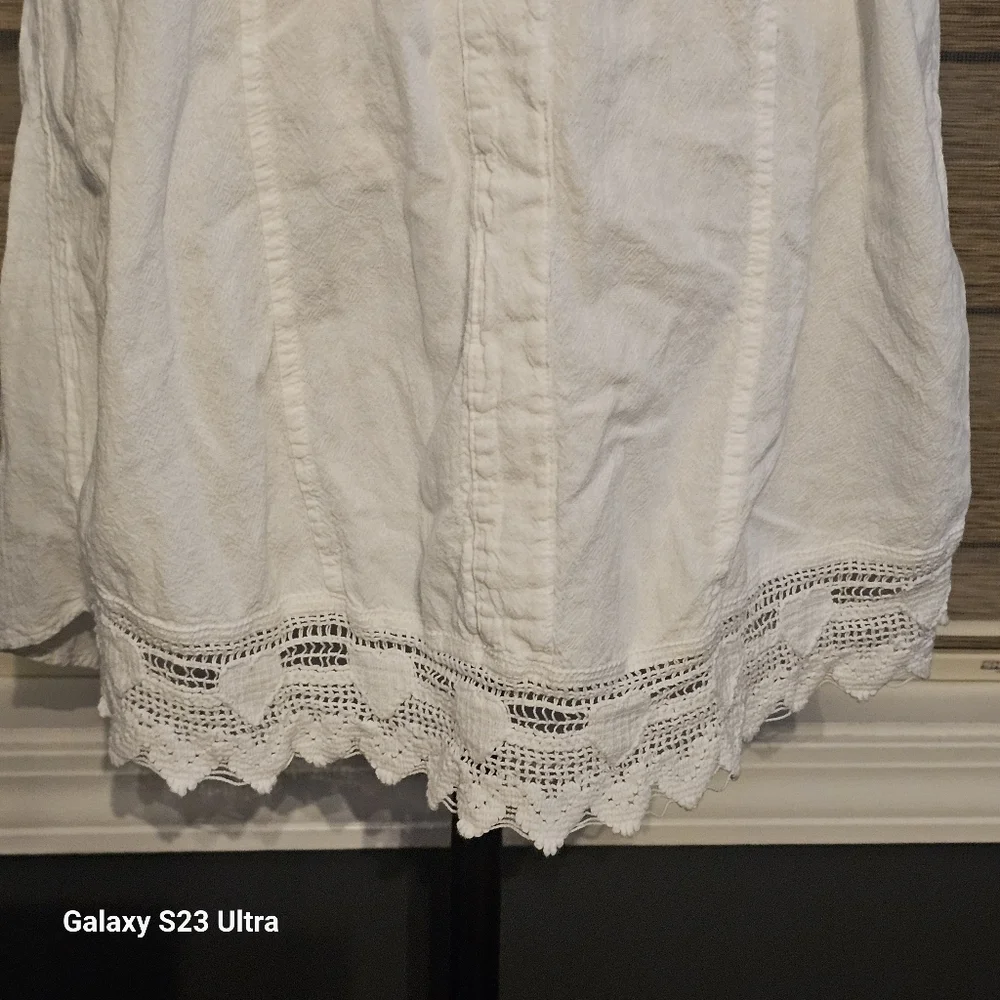 Halter button white Dress - Picture 6 of 12